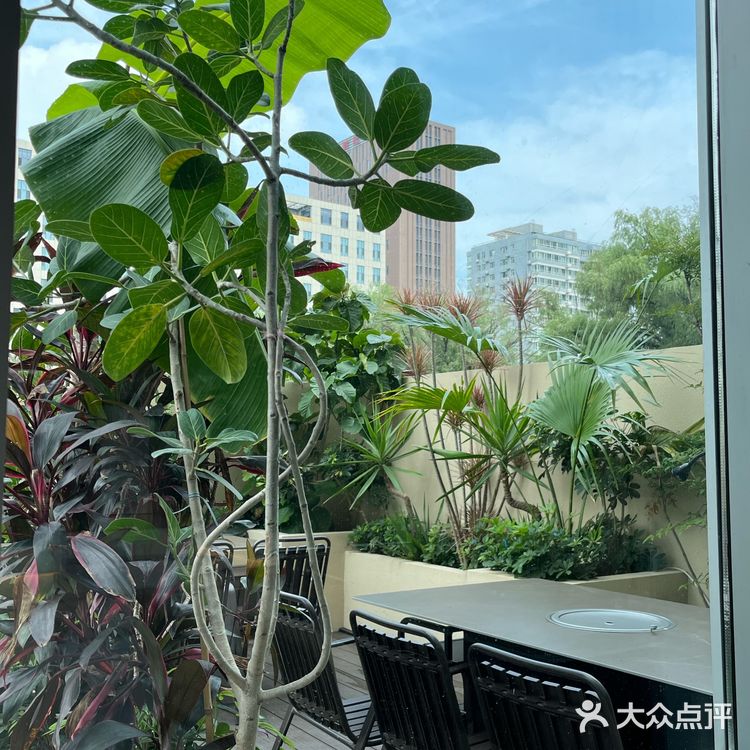 在太原！！！花小钱装大杯的日式烤肉！！！
