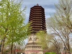 -玲珑塔公园