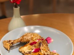 -蜜桃餐厅·江浙融合菜(荟聚购物中心店)