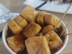 炸臭豆腐-路边摊胡同里(星城商厦店)