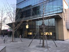 -Apple零售店(华贸购物中心店)