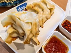 -韩海丽特色美食(秀州路店)