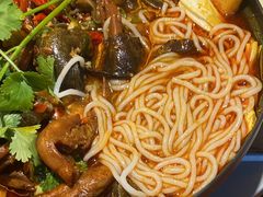 -老闵田螺馆·南昌市井菜·特色小吃(总店)