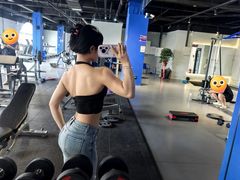 -鲁邦国际风情街(麦世达韩国精品百货店)