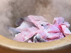 -滇香肴·云南菜蒸汽石锅鱼(云南北路店)
