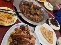 -聚首堂·特色小吃·肘子(什刹海德胜门店)