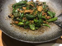 -俏湖兰·辣椒炒个肉(海沧店)