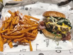 大力水手-Grinder 绞肉机汉堡(武定路店)