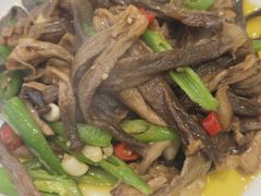 -钟记陕南菜·煎锅鱼(红专南路店)