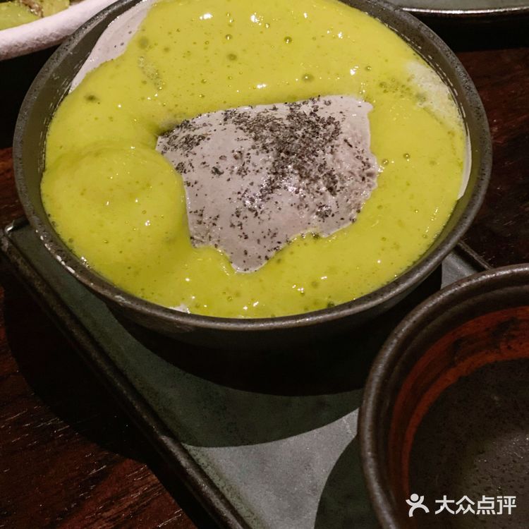 外滩双露台餐吧丨尽情享受魔都周末之夜[啤酒]