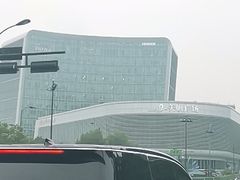 -珀莱雅总部大楼