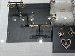 -CHANEL(恒隆广场店)