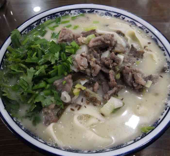 瘸子烩面-"在附近很方便,经常想吃烩面了就来了.「老.