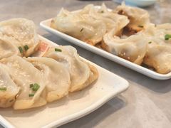 -小姜锅贴(凤凰街店)