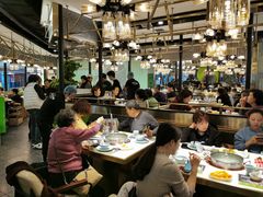 大堂-洪氏嗨捞·猪肚鸡火锅(阳光天地店)