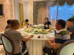 -沪华海鲜大酒楼(南汇店)