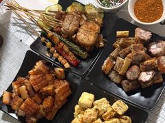 -乔岩保应烧烤店