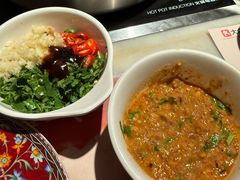 -尚尚仙·酸汤猪手·猪肚鸡火锅(华联万柳购物中心店)