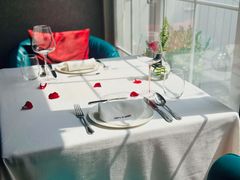 -弦月窗LUNETTE BY AMANDA(复兴路店)