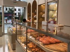 面包甜点陈列柜-好利来(七宝领展广场店)
