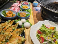 -明洞阿姨·韩式酱蟹烤肉·创意料理(三元桥店)