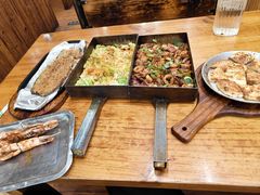 -老东镇啤酒屋海鲜加工·蒸汽海鲜·海鲜烧烤(台东店)