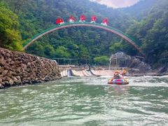 -仙人谷漂流景区
