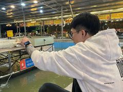 -粮心小农·大头虾亲子生态园(长发店)