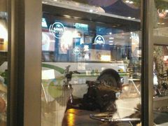 -麦当劳(静安寺店)