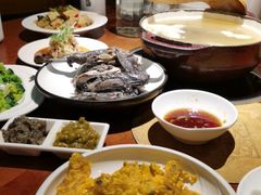 -黑鸡小馆(金源店)