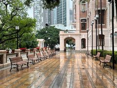 -香港大学