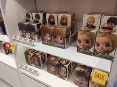 -泡泡玛特POPMART(蓝色港湾店)