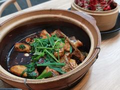 -小鳌陪你小排档·四季小龙虾·田鸡·宵夜(中央第五街店)