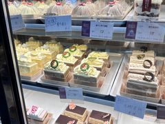 -凯司令(豫园地铁站店)
