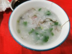 -先鲜鲫鱼粥