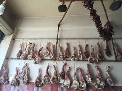 -阿婆情腊排骨火锅(金虹路店)