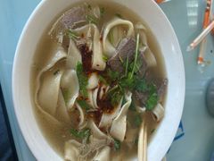 -十二忠手拉面(五福店)