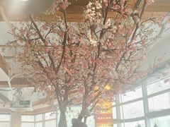-蜜桃餐厅·伴山(湖滨商业街店)