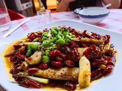 干烧耗儿鱼-洪霞餐馆