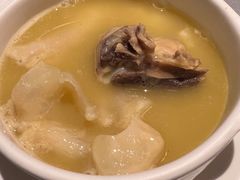 浓汤花胶鸡汤-维园悦谱·海派家常菜(乌鲁木齐南路店)