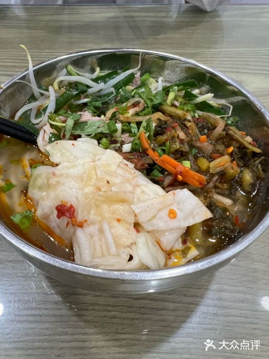 巍山火巴肉饵丝(大理古城店)图片