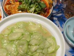 -川流不息·地道川菜·小龙虾(新松江路店)