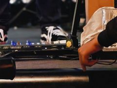 -KEZEE Music Live