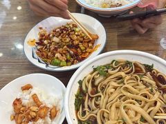 -晋一碗刀削面·特色家常菜(云岗店)