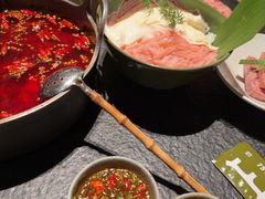 -三出山火锅(南京万象天地店)
