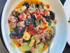 -黔蘑菇四季餐厅(观山湖店)