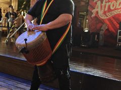 -瑞虹新天地月亮湾