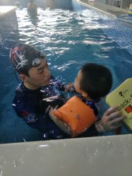 -子木乐园婴儿游泳馆(水晶港店)