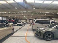 -畅通航行汽车钣金喷漆 无痕修复·局部喷漆
