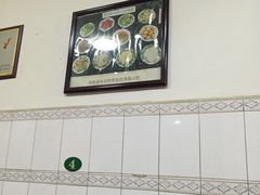 -老乌家特色小炒泡馍(大皮院店)